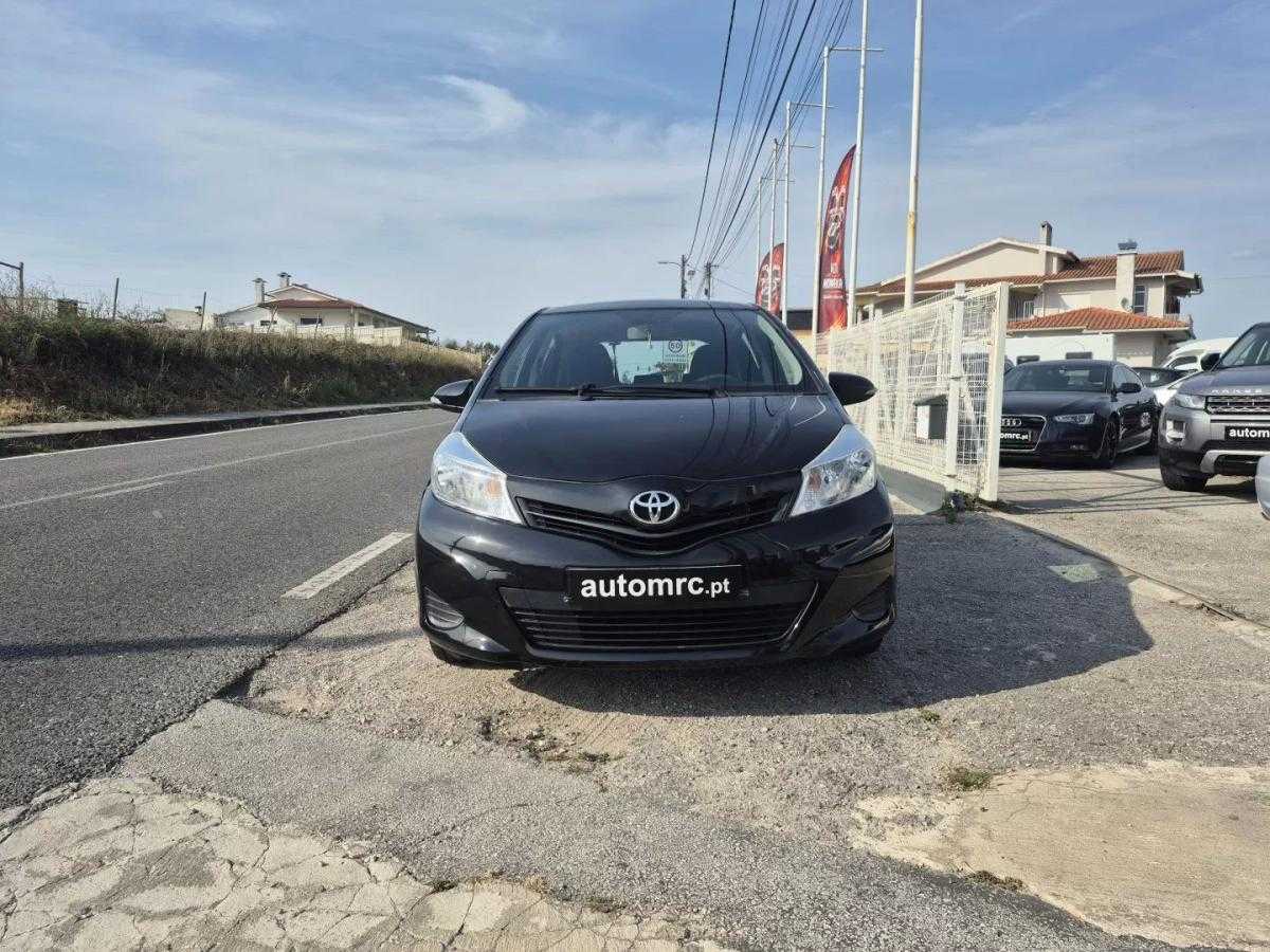 toyota-yaris-2012-gasolina-998cc