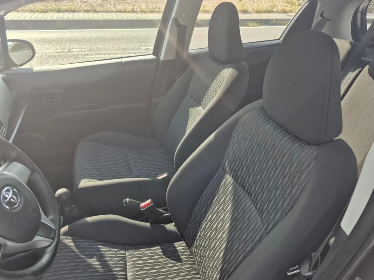 toyota-yaris-2012-gasolina-998cc