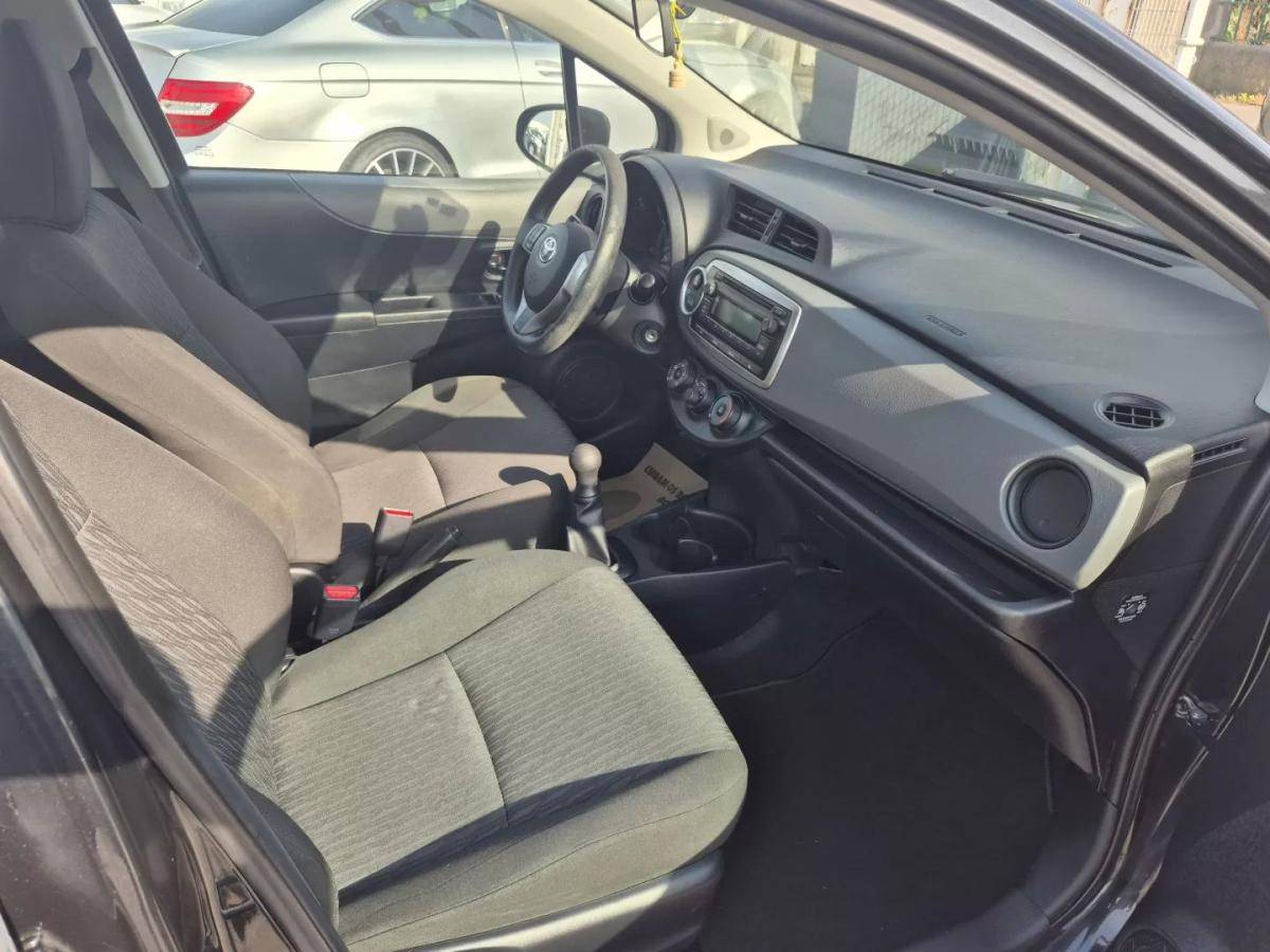 toyota-yaris-2012-gasolina-998cc