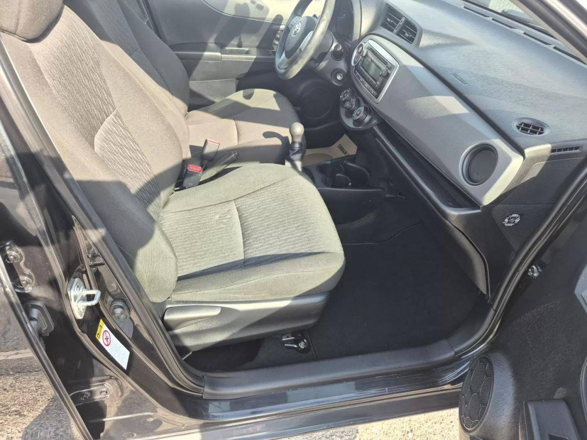 toyota-yaris-2012-gasolina-998cc