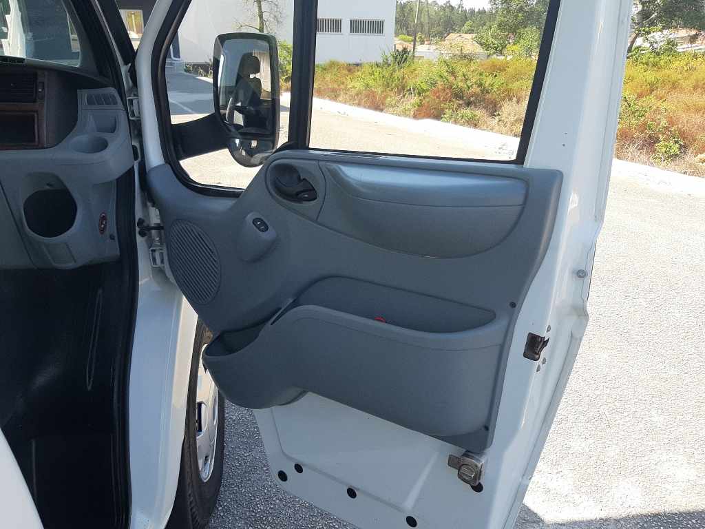 ford-transit-2008-diesel-2200cc