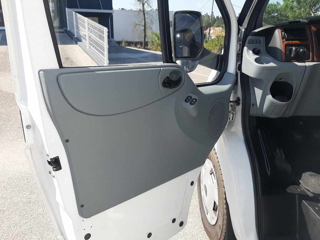 ford-transit-2008-diesel-2200cc