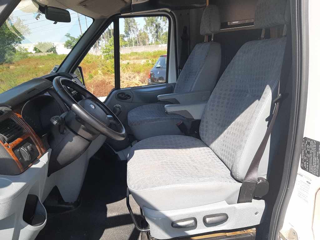 ford-transit-2008-diesel-2200cc