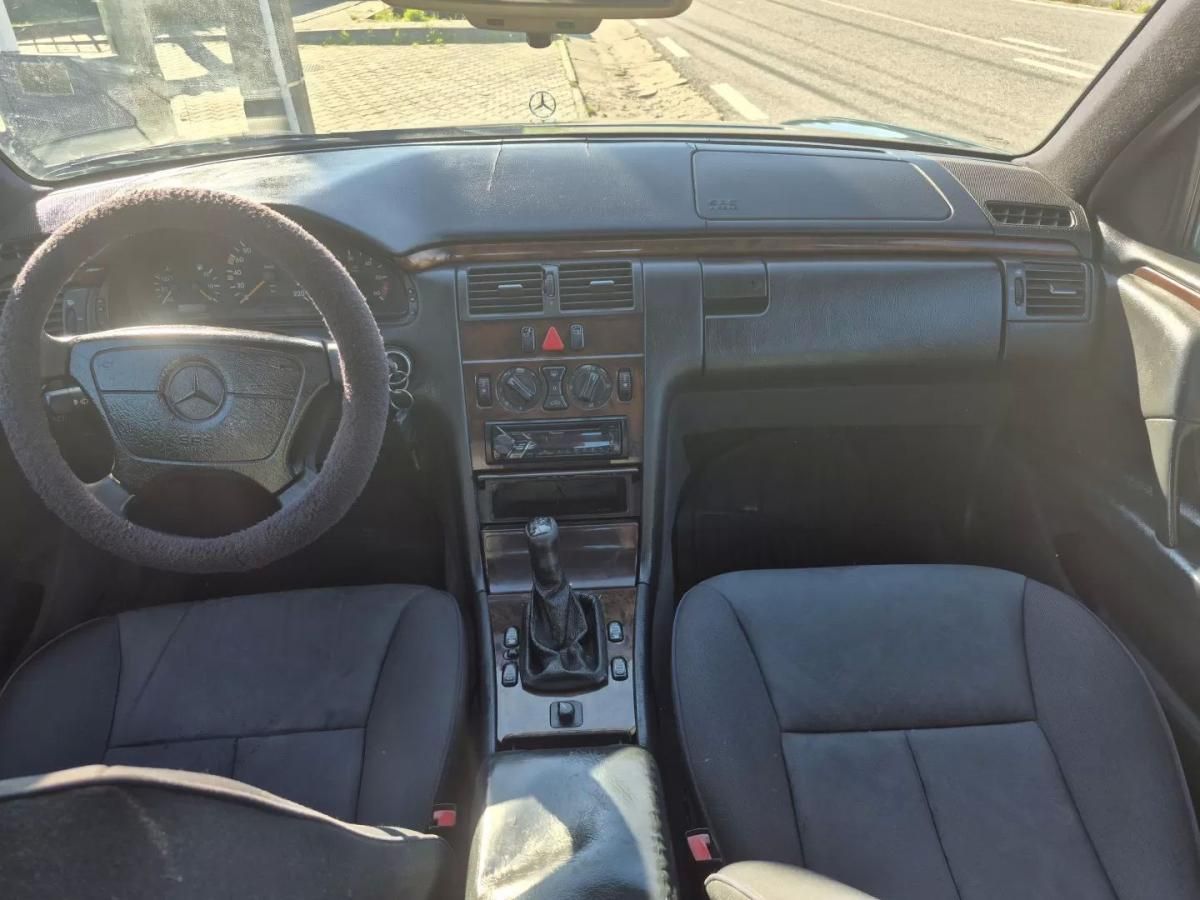 mercedes-benz-classe-e-1997-diesel-2155cc