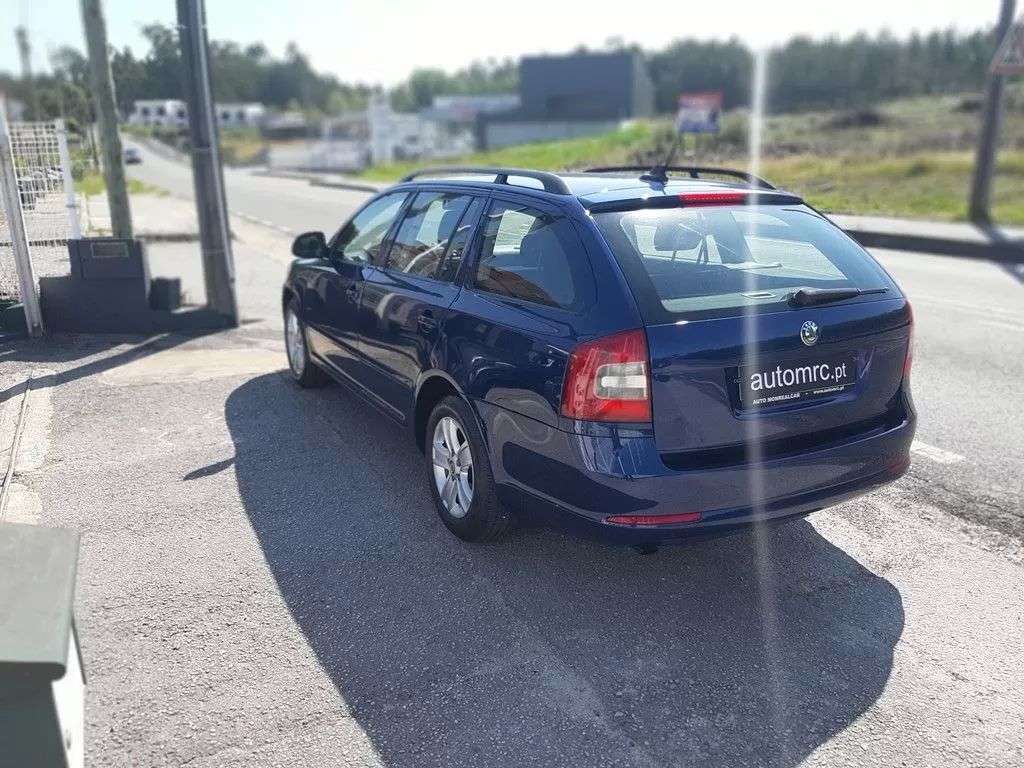 skoda-octavia-break-2010-gasolina-1197cc
