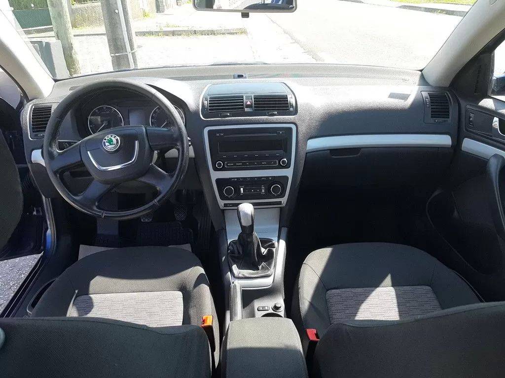 skoda-octavia-break-2010-gasolina-1197cc