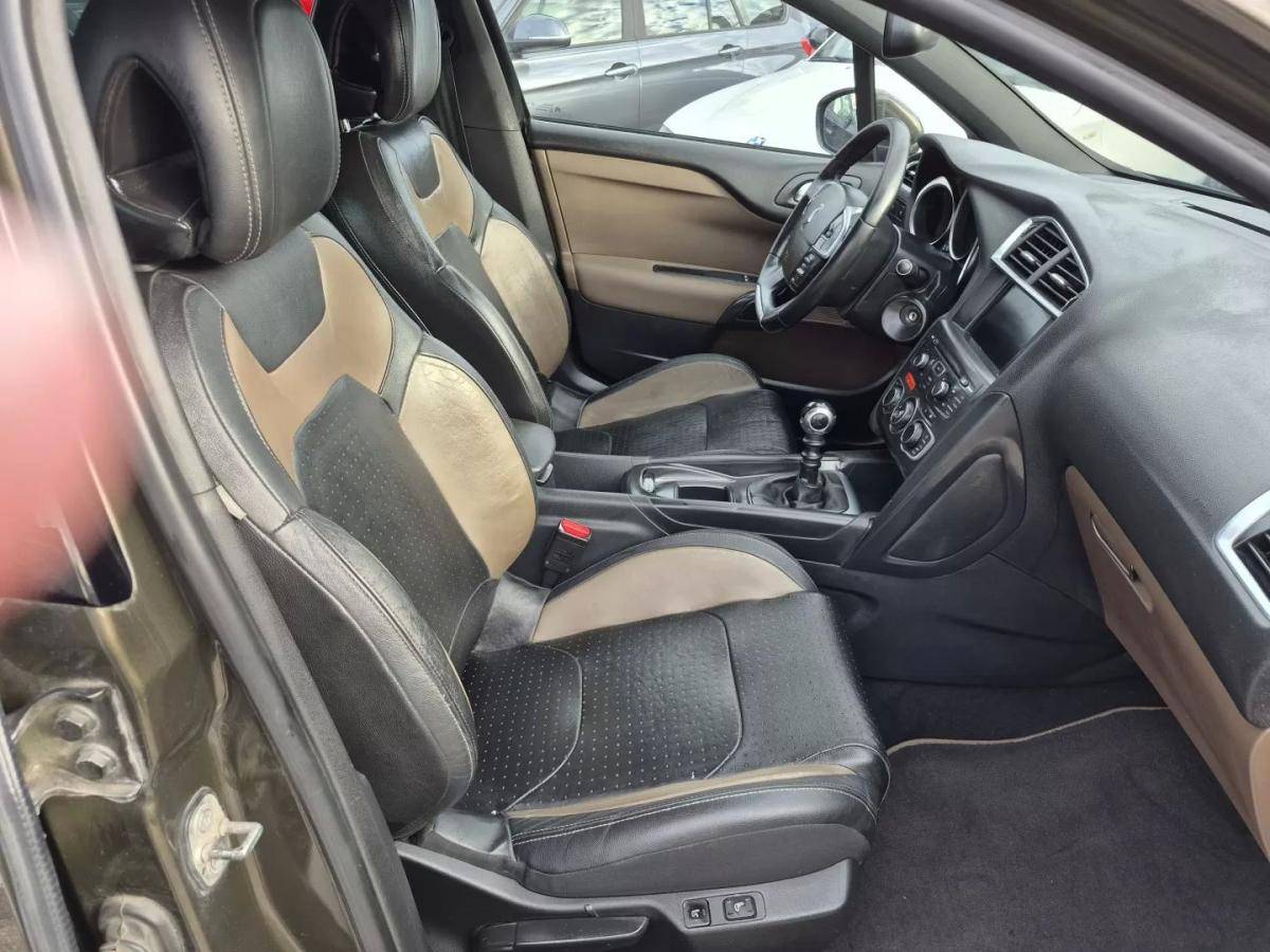 citroen-ds4-2015-diesel-1560cc