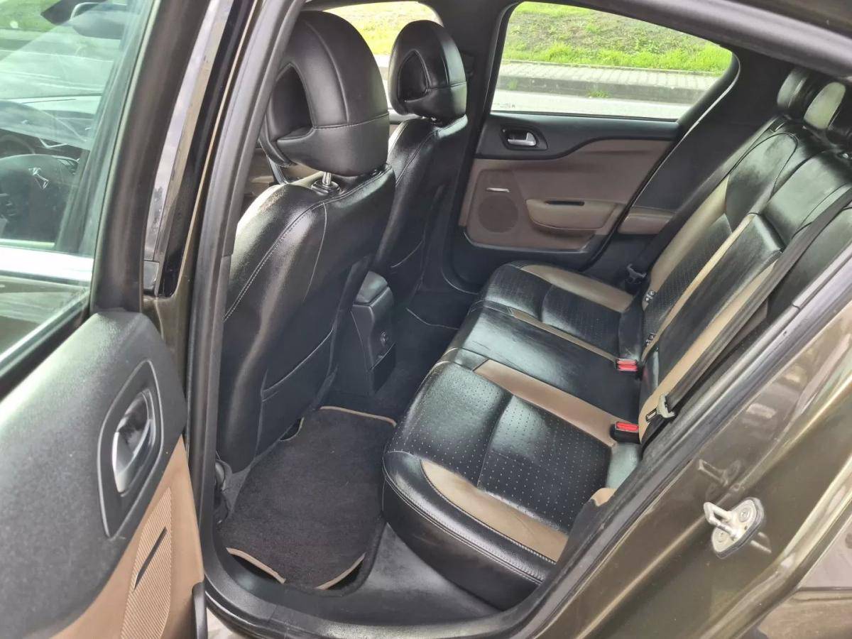 citroen-ds4-2015-diesel-1560cc