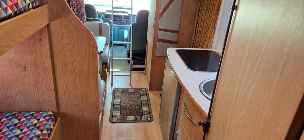 ford-transit-2007-diesel-2200cc