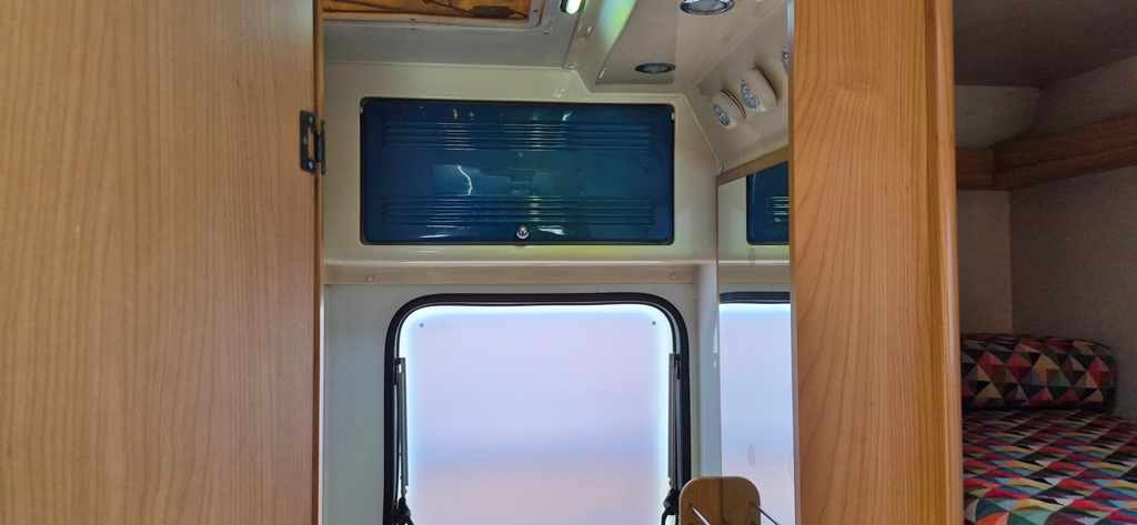 ford-transit-2007-diesel-2200cc