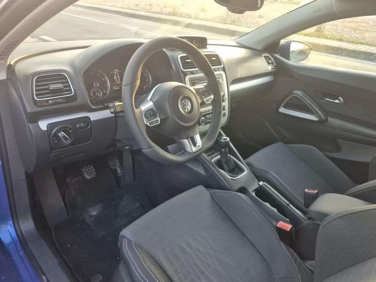 volkswagen-scirocco-2010-gasolina-1390cc
