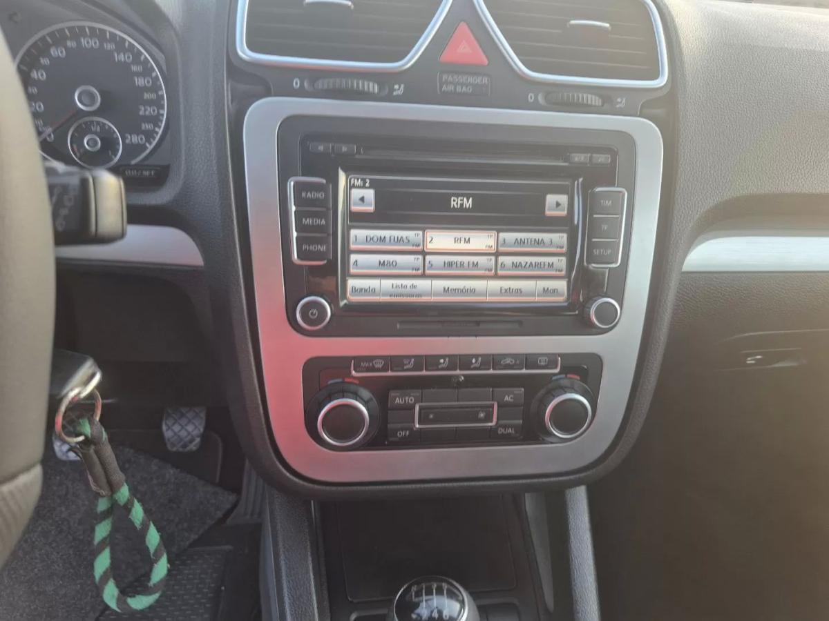 volkswagen-scirocco-2010-gasolina-1390cc