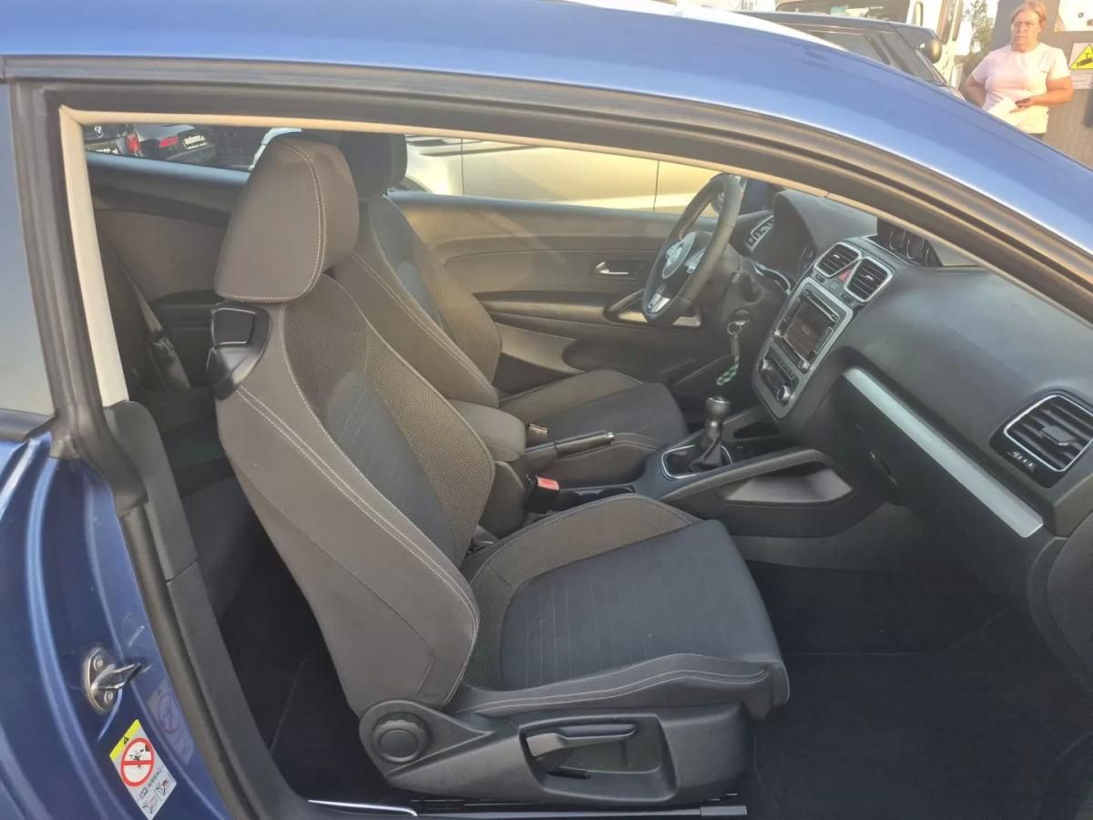 volkswagen-scirocco-2010-gasolina-1390cc