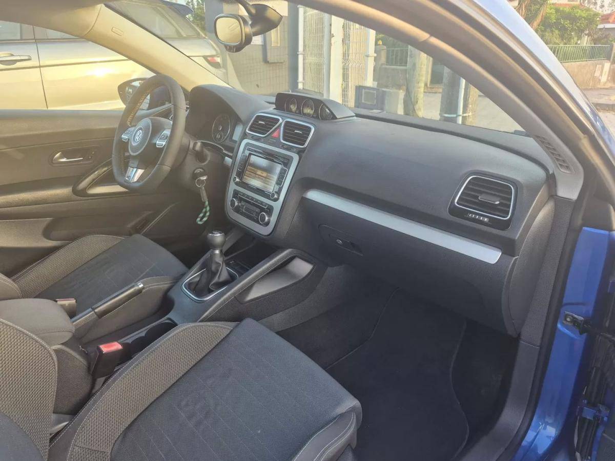 volkswagen-scirocco-2010-gasolina-1390cc