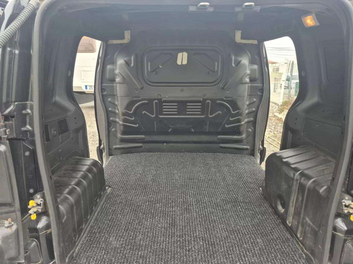 fiat-fiorino-2018-diesel-2287cc