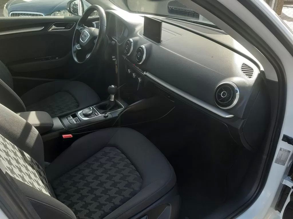 audi-a3-sportback-2014-diesel-1598cc