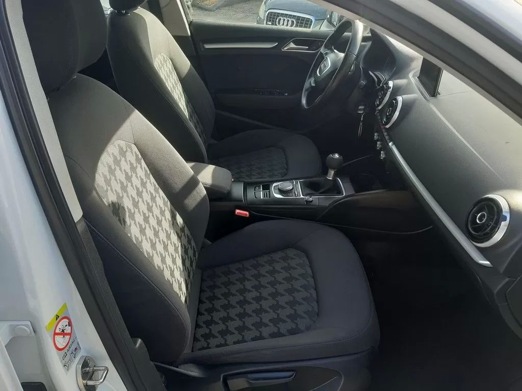 audi-a3-sportback-2014-diesel-1598cc