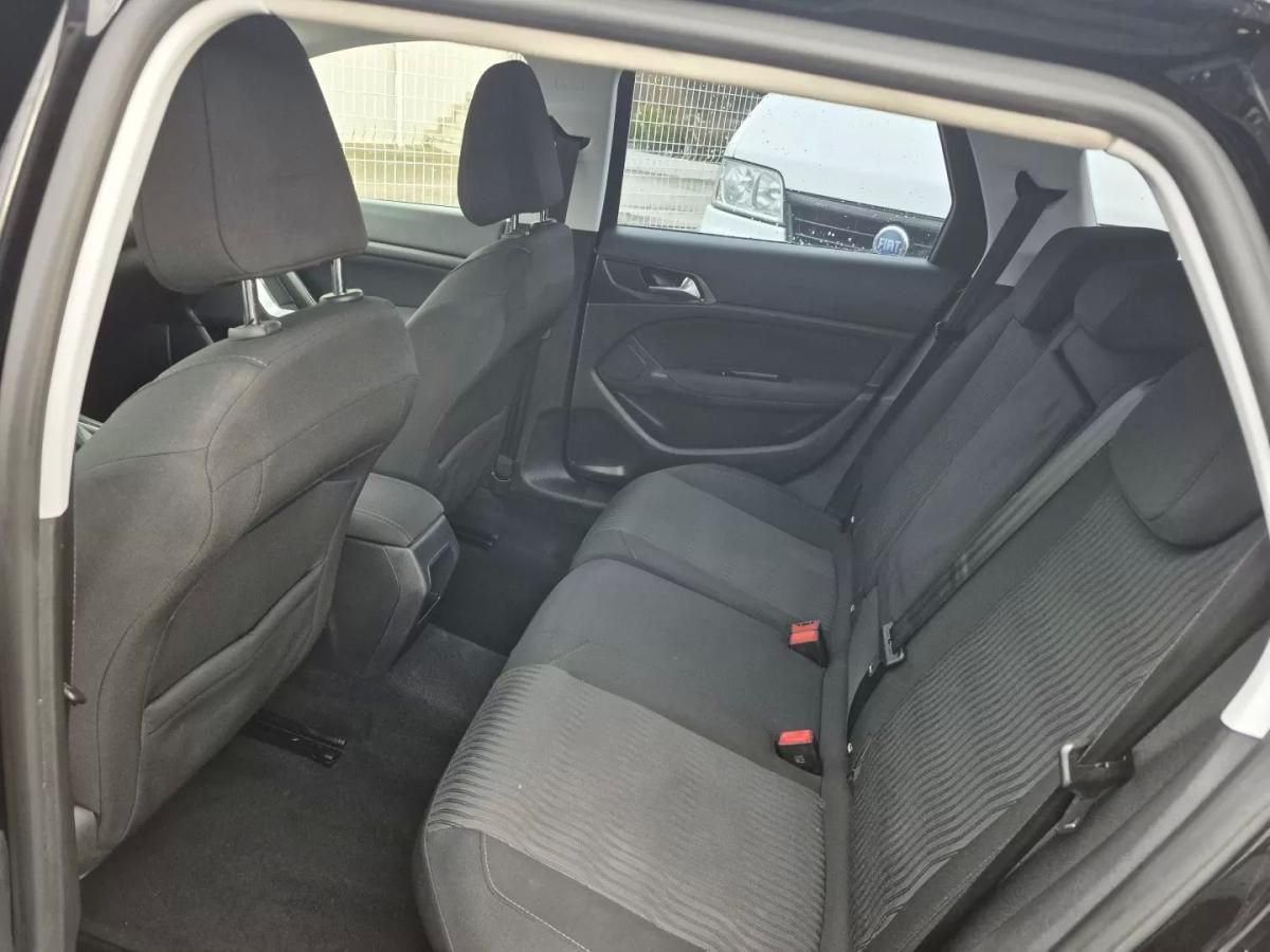 peugeot-308-sw-2016-diesel-1560cc