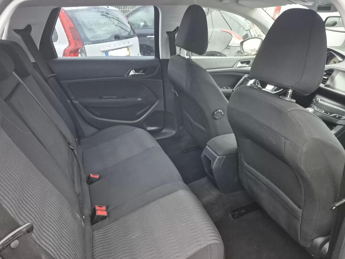 peugeot-308-sw-2016-diesel-1560cc
