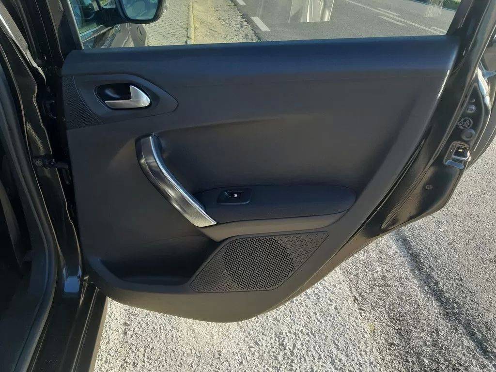 peugeot-2008-2014-diesel-1560cc