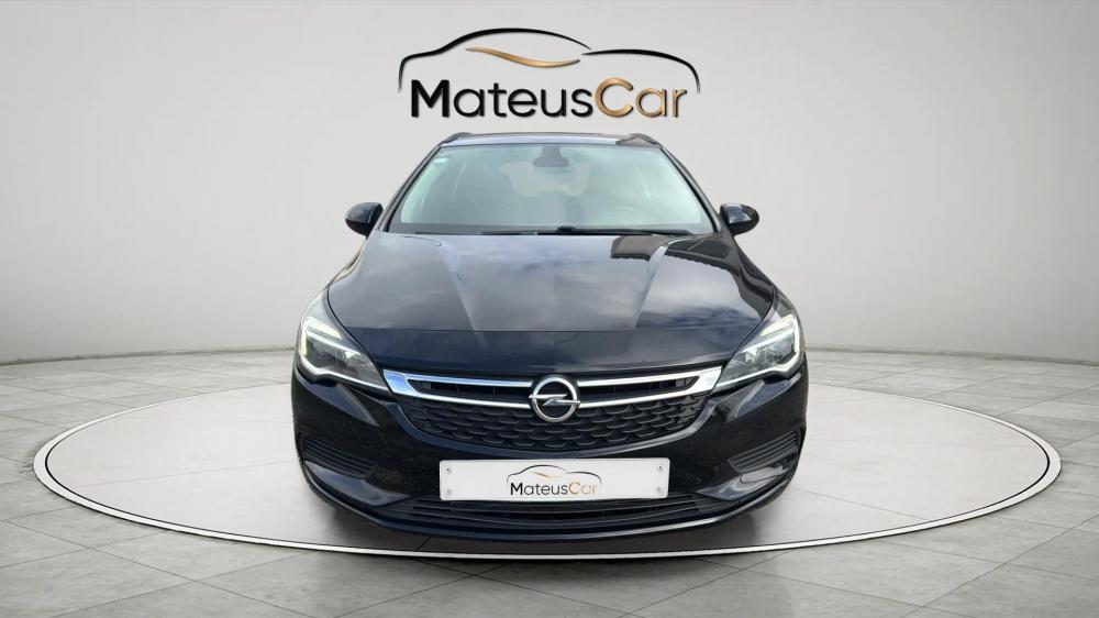 opel-astra-sport-tourer-2018-diesel-1598cc