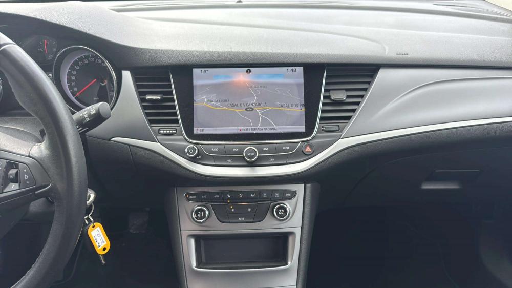 opel-astra-sport-tourer-2018-diesel-1598cc