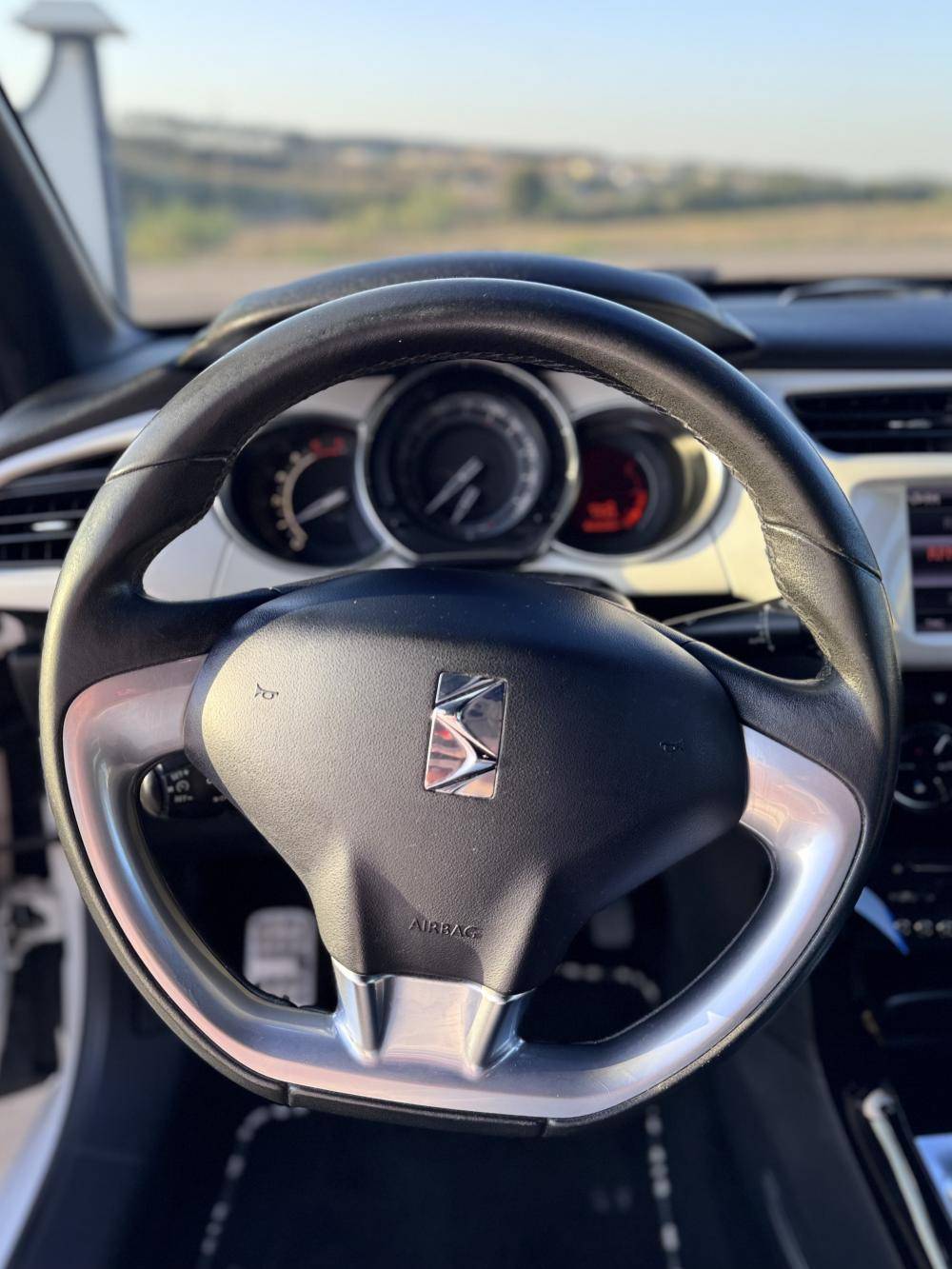 citroen-ds3-2011-diesel-1560cc