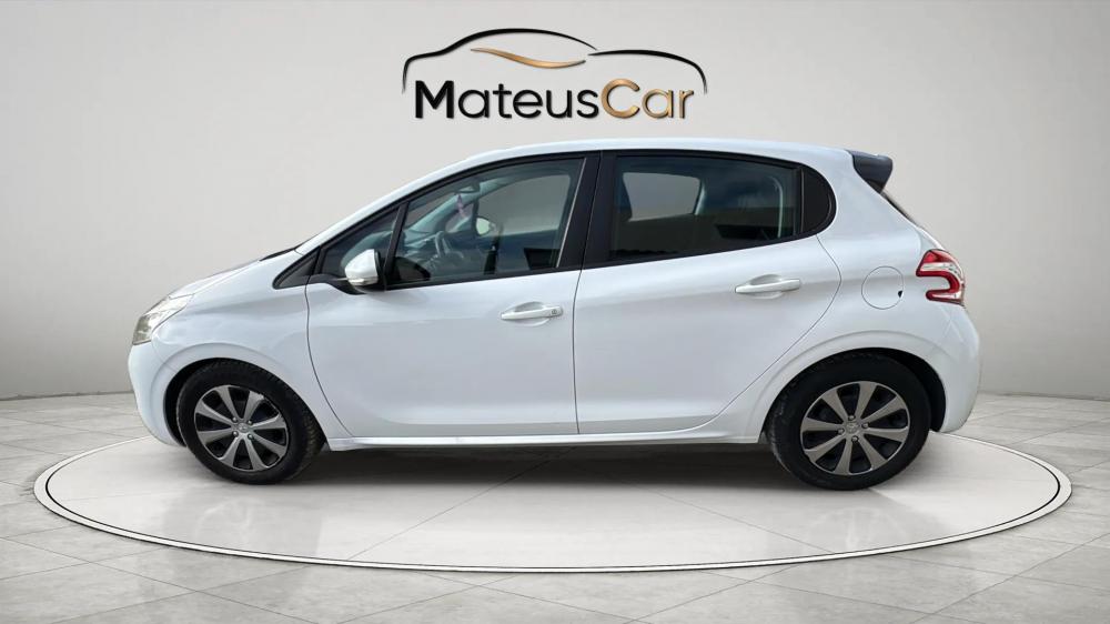 peugeot-208-2013-diesel-1398cc