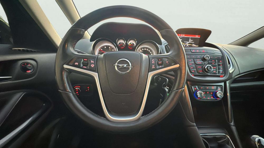 opel-zafira-2014-diesel-1598cc