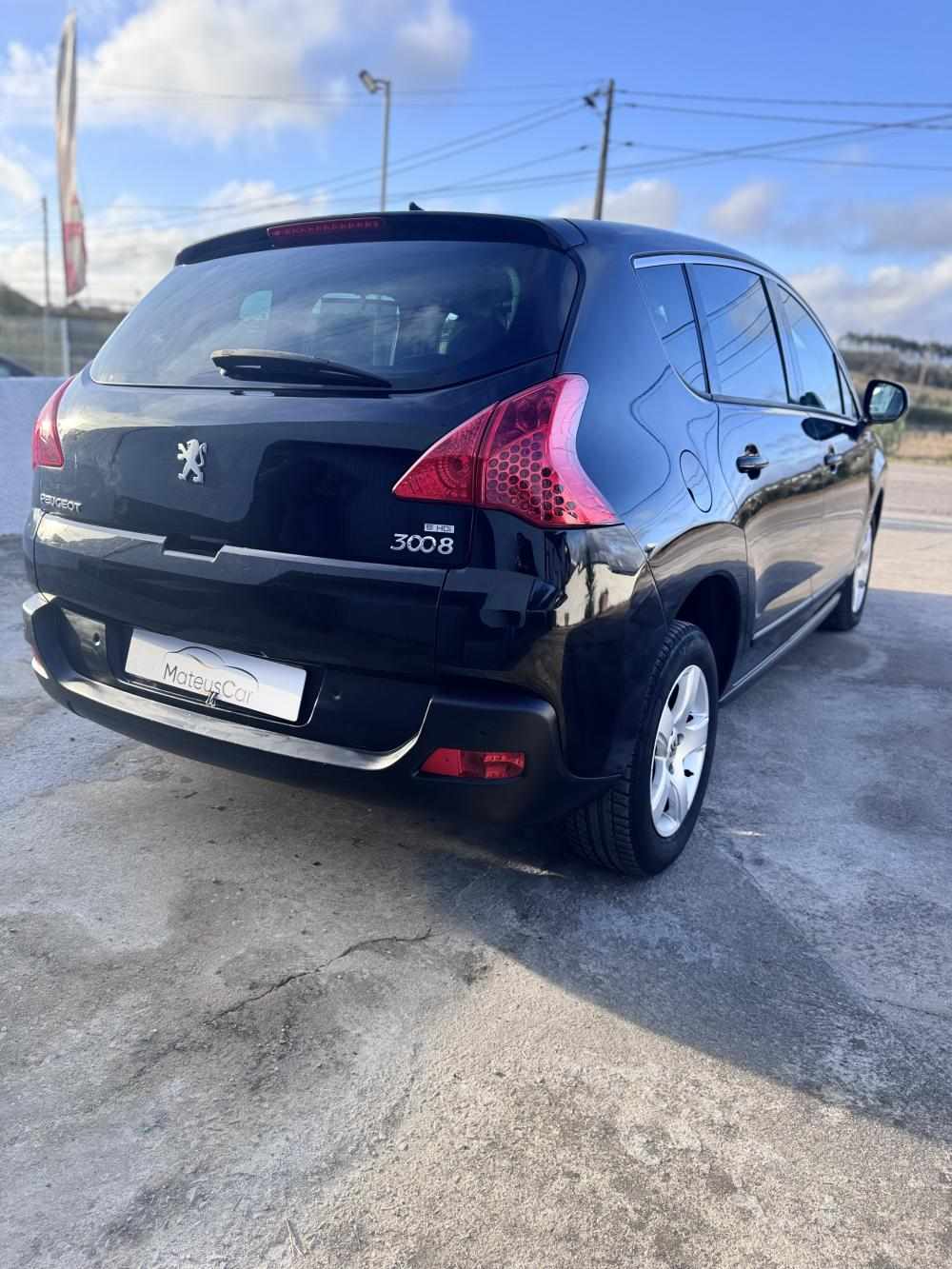 peugeot-3008-2012-diesel-1560cc
