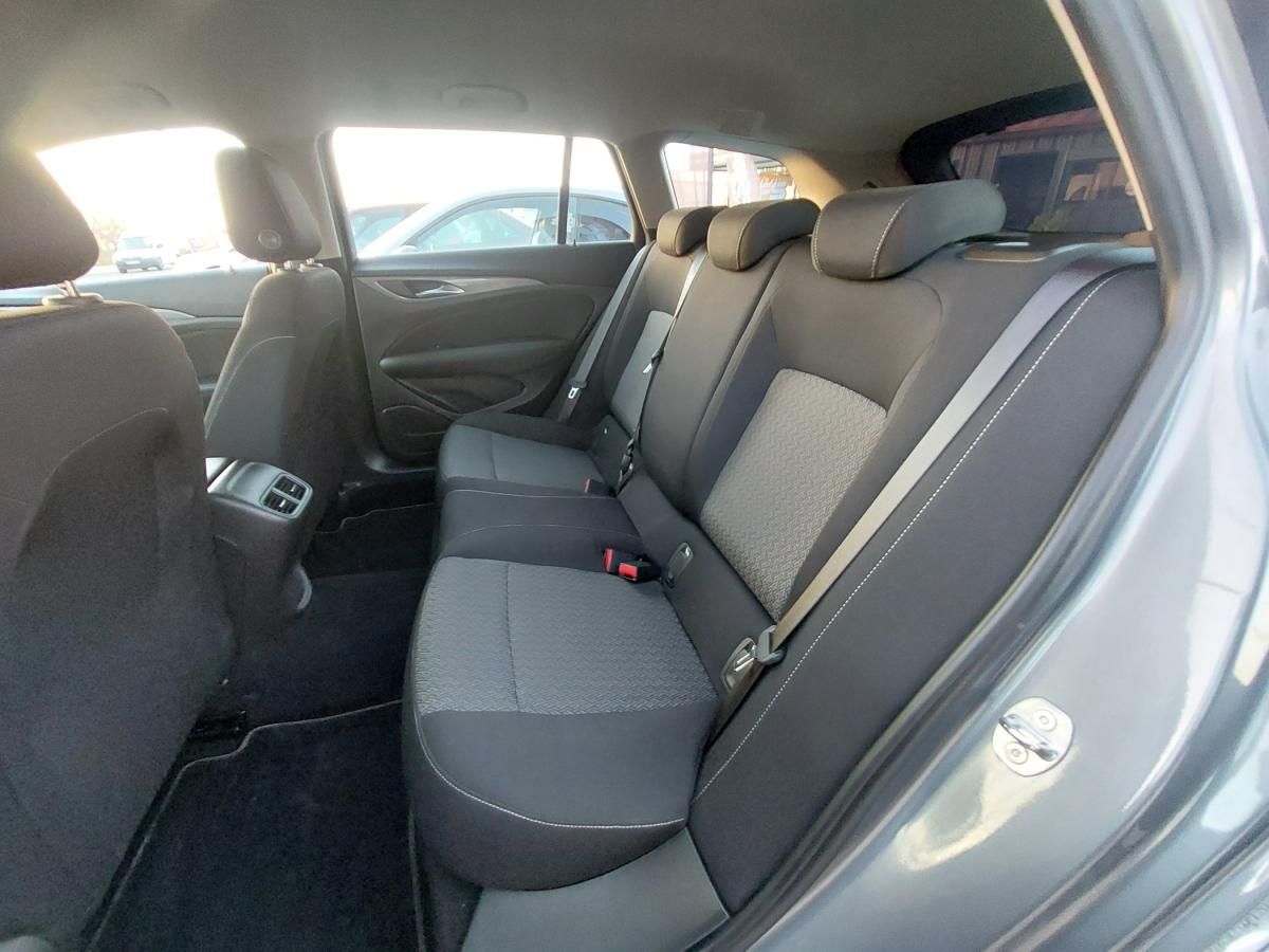 opel-insignia-sports-tourer-2020-diesel-1598cc