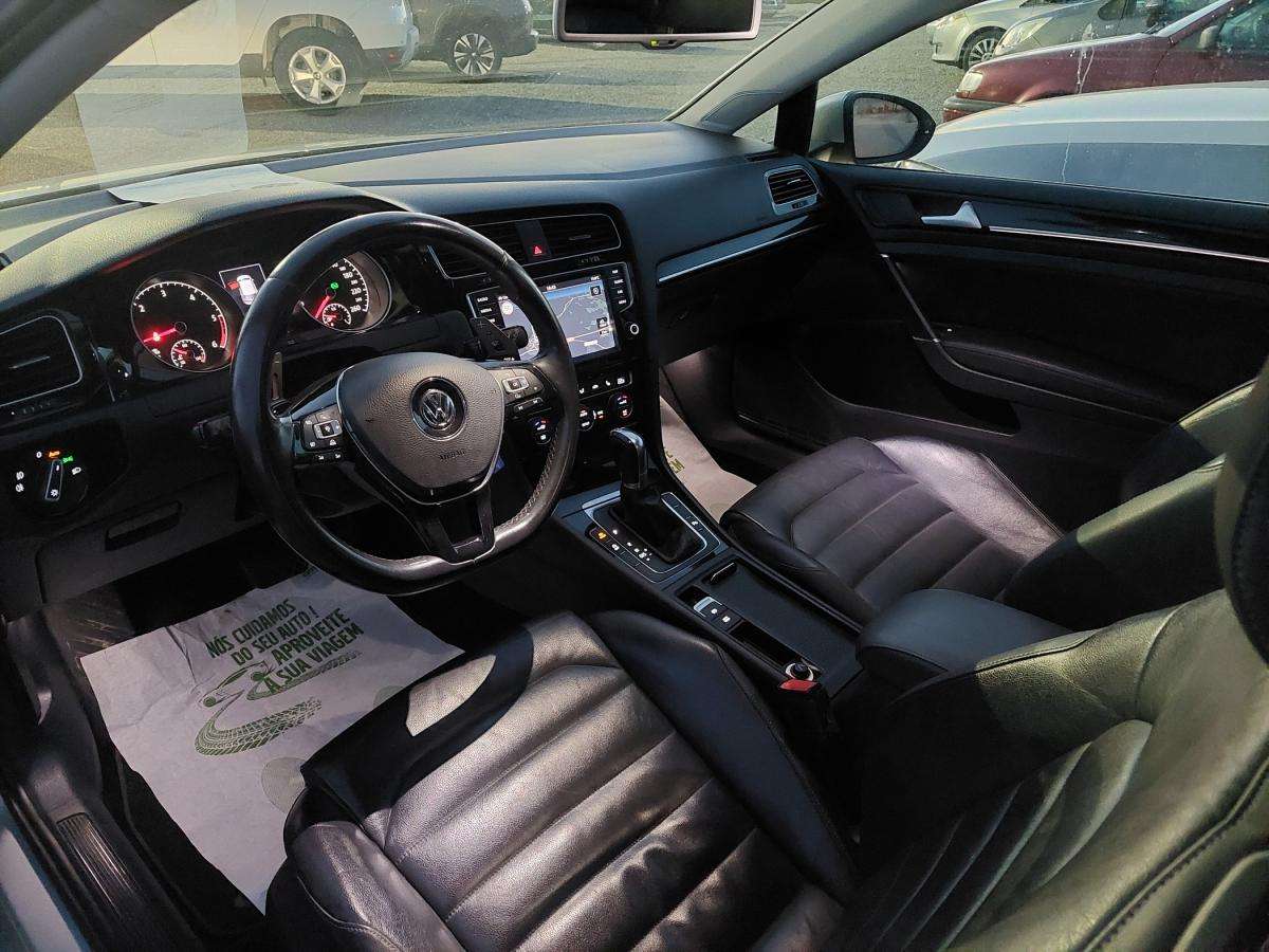 volkswagen-golf-2021-diesel-1968cc