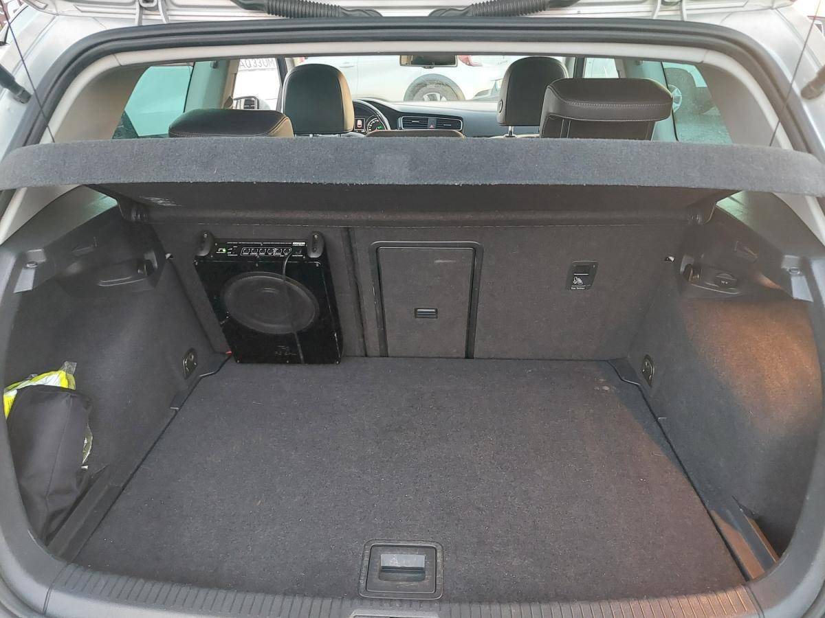 volkswagen-golf-2021-diesel-1968cc