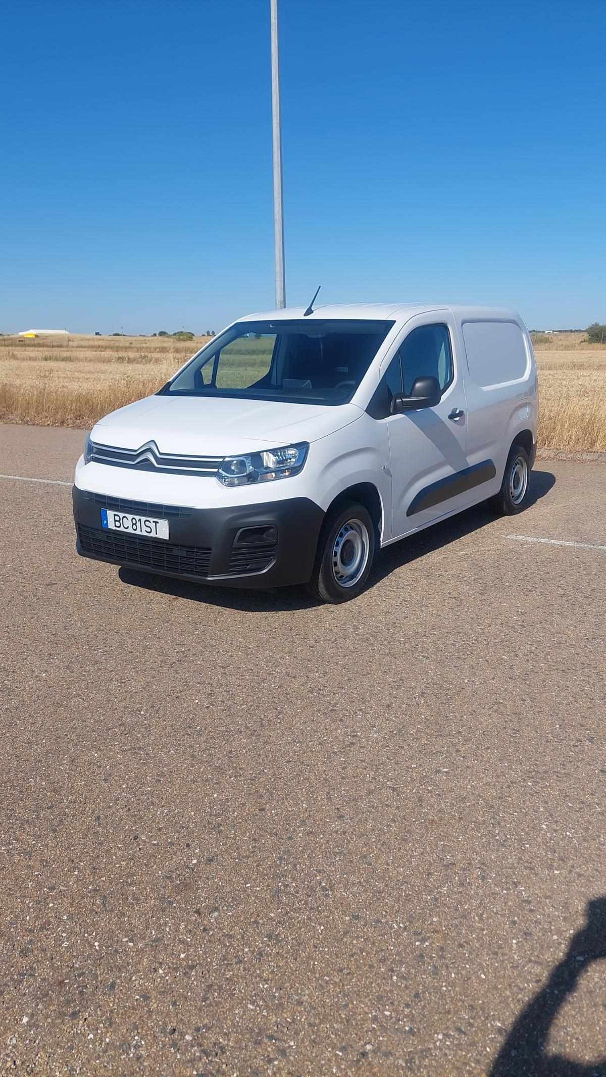 citroen-berlingo-2023-diesel-1499cc