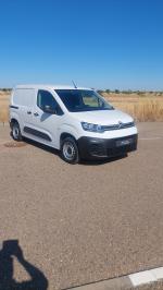 citroen-berlingo-2023-diesel-1499cc