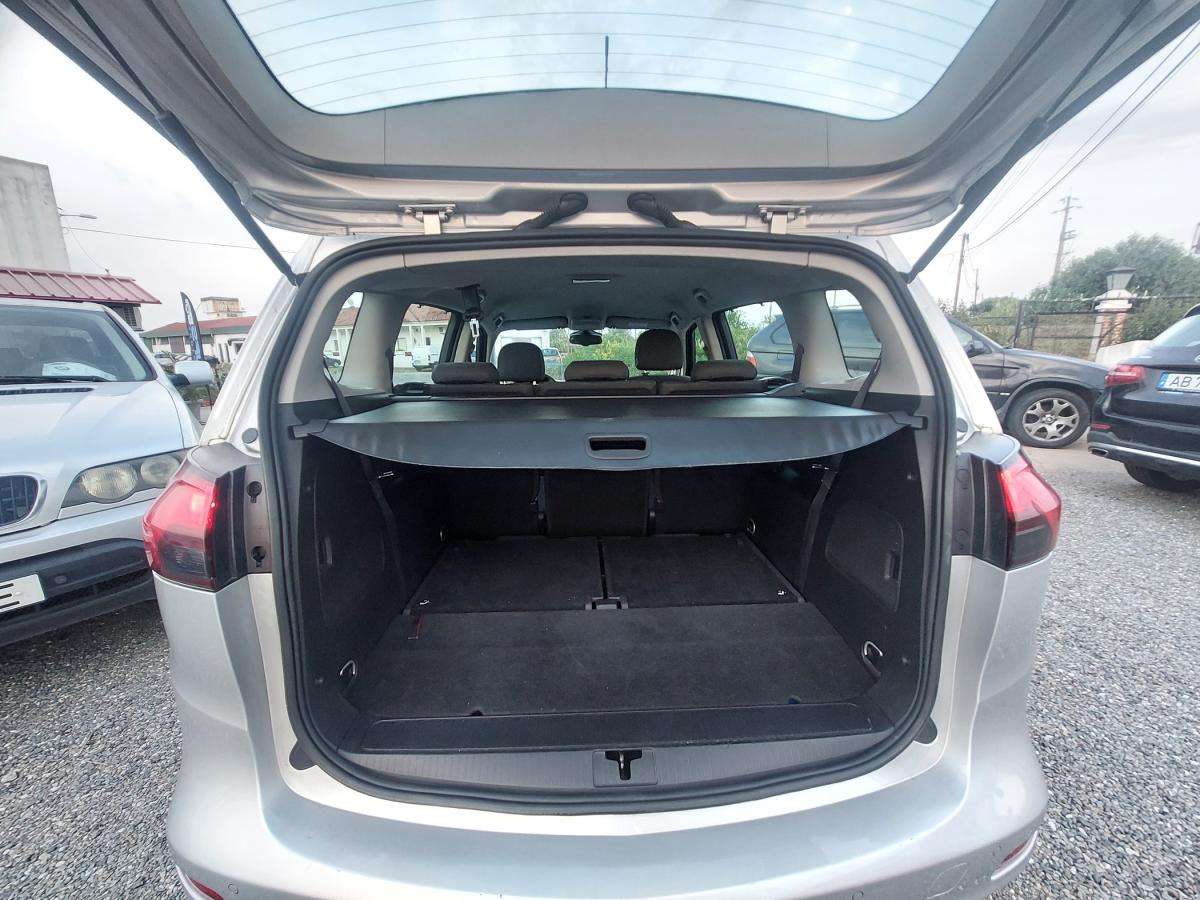 opel-zafira-2017-diesel-1598cc