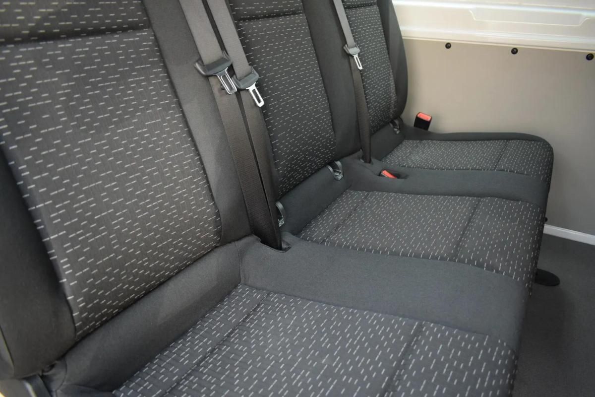 mercedes-benz-vito-114-cdi-2025-diesel-1950cc