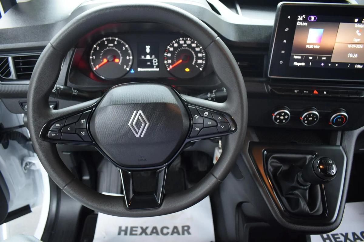 renault-kangoo-2025-diesel-1461cc