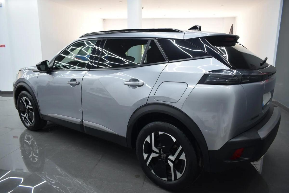 peugeot-2008-2024-gasolina-1199cc