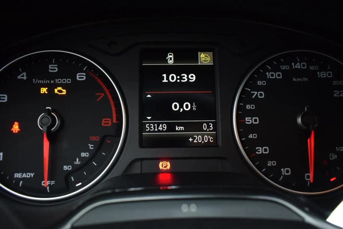 audi-q2-2023-gasolina-999cc
