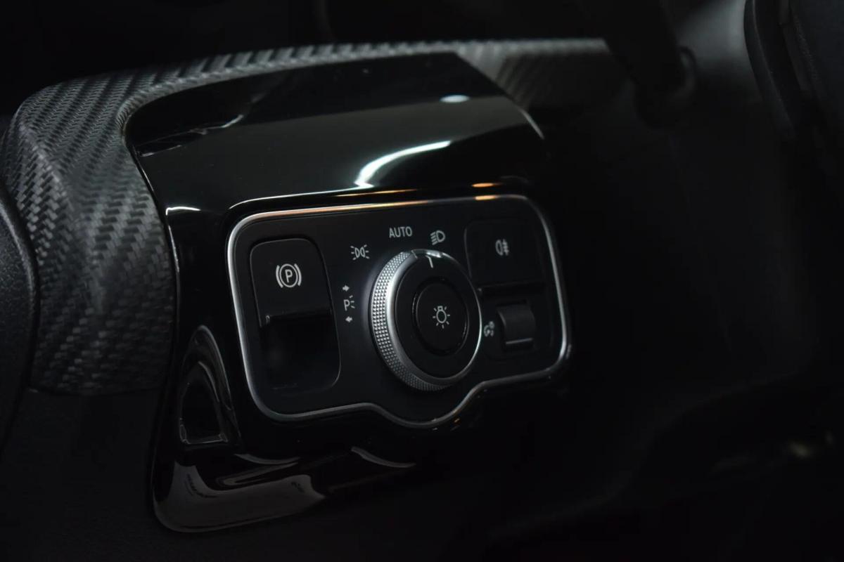 mercedes-benz-classe-a-a-200-2024-gasolina-1332cc