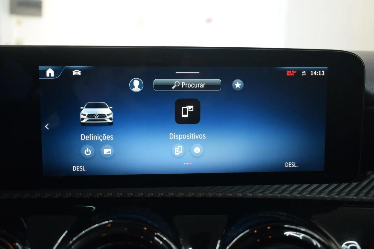 mercedes-benz-classe-a-a-200-2024-gasolina-1332cc