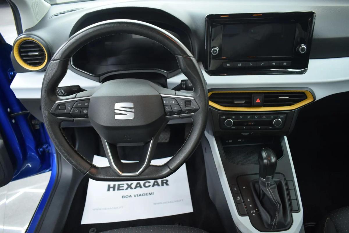 seat-arona-2024-gasolina-999cc