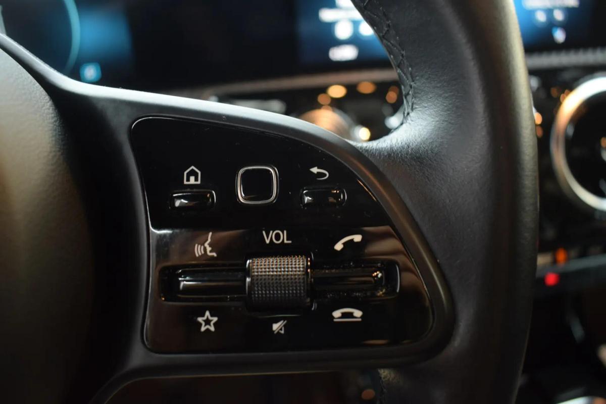 mercedes-benz-classe-a-a-160-2020-gasolina-1332cc