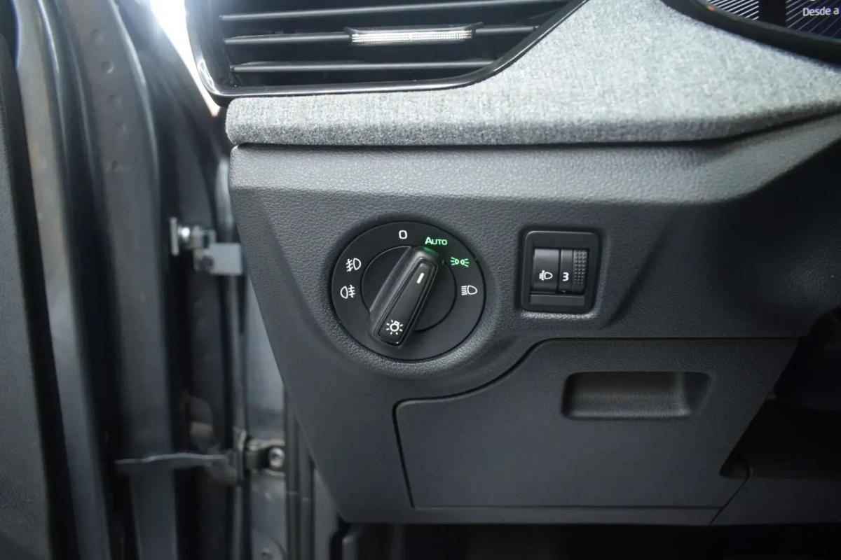 skoda-scala-2024-gasolina-999cc