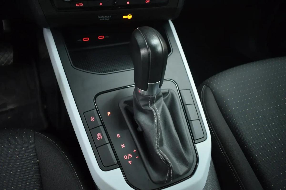 seat-arona-2024-gasolina-999cc