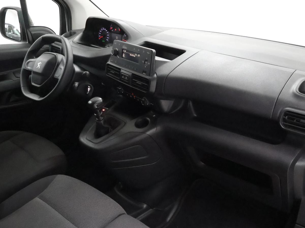 peugeot-partner-2022-diesel-1499cc