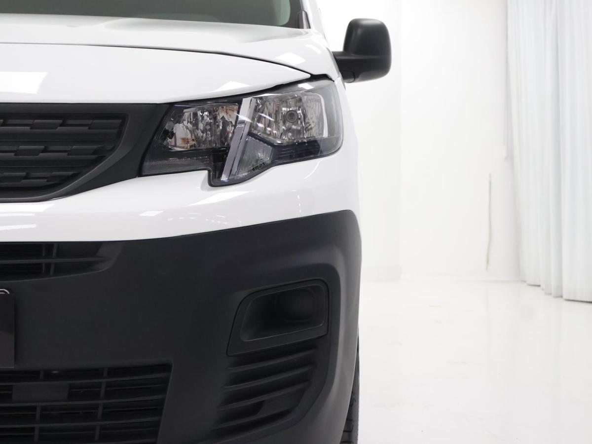 peugeot-partner-2022-diesel-1499cc