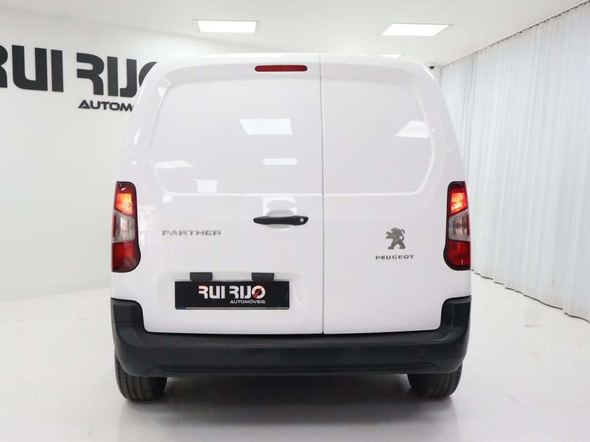 peugeot-partner-2022-diesel-1499cc