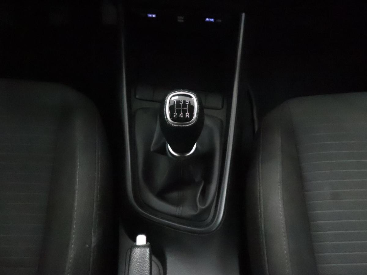 hyundai-i20-2023-gasolina-1197cc